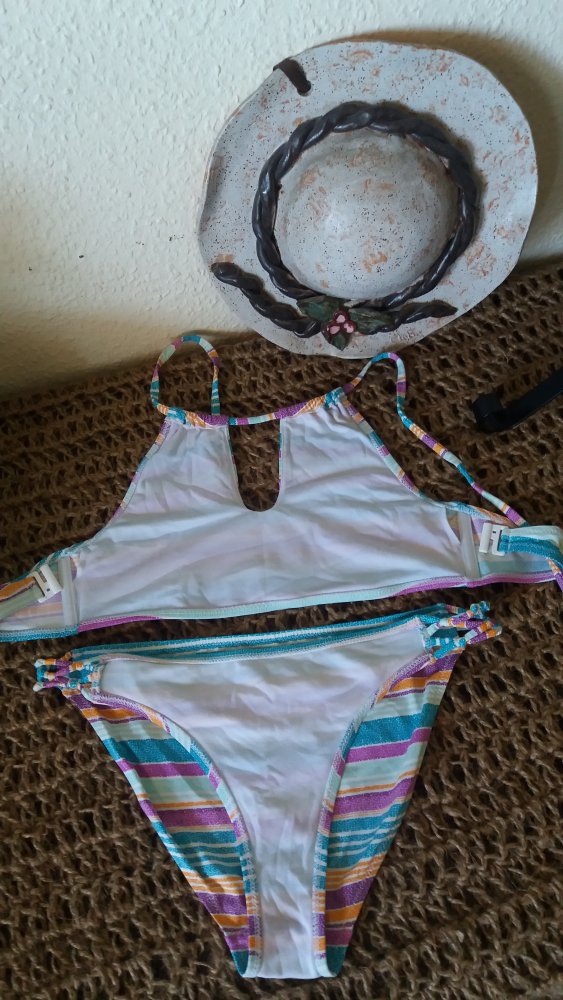 Mädchen gestreiftes Bustier Bikini Gr. 146-158, 12-13 Jahre