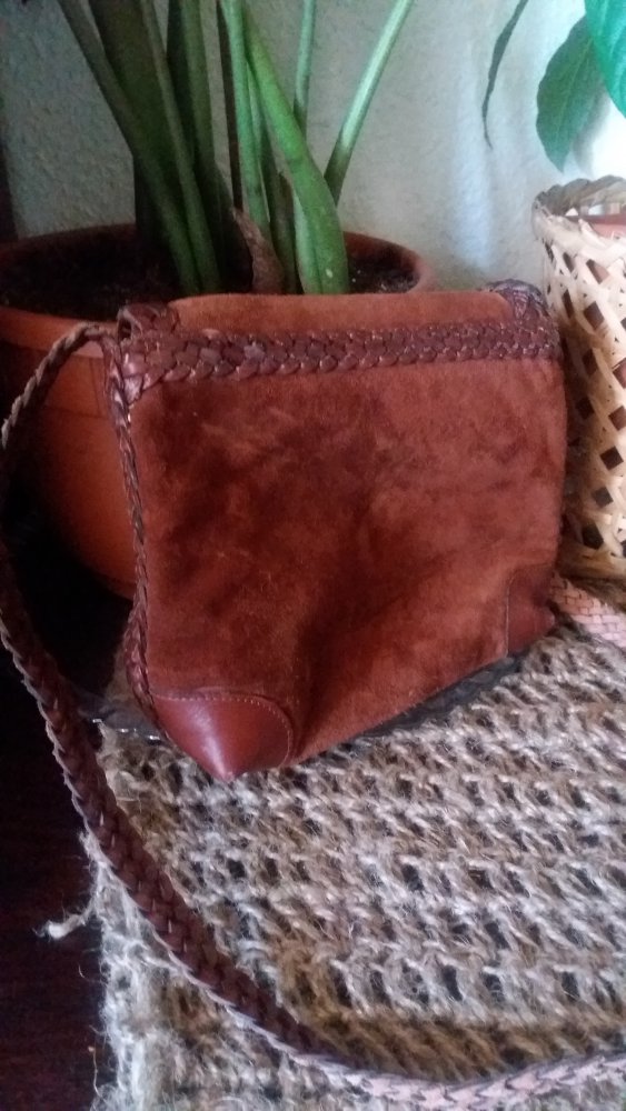 L.J.S Damen braunes Leder Umhängetasche.