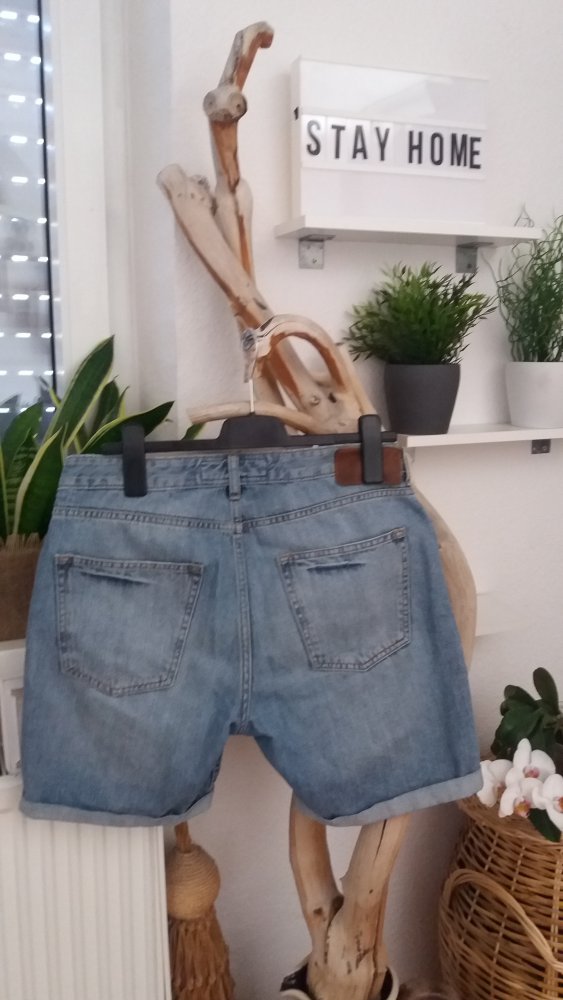 H&M Herren Jeans Shorts Gr.29, M-48