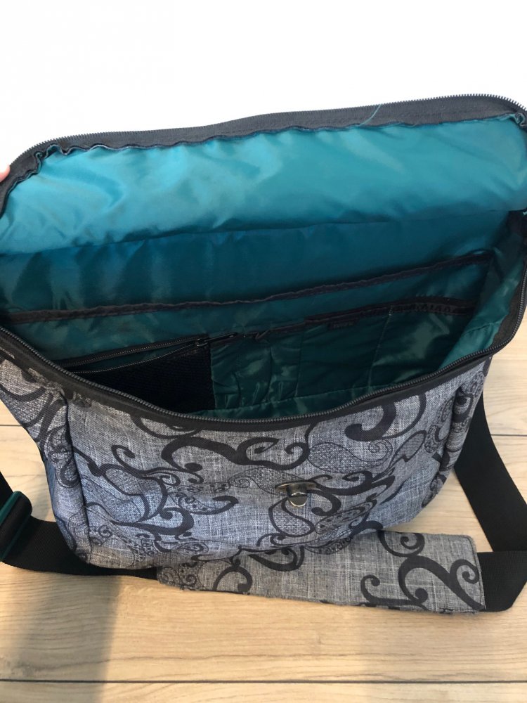 Dakine Laptop-Umhängetasche