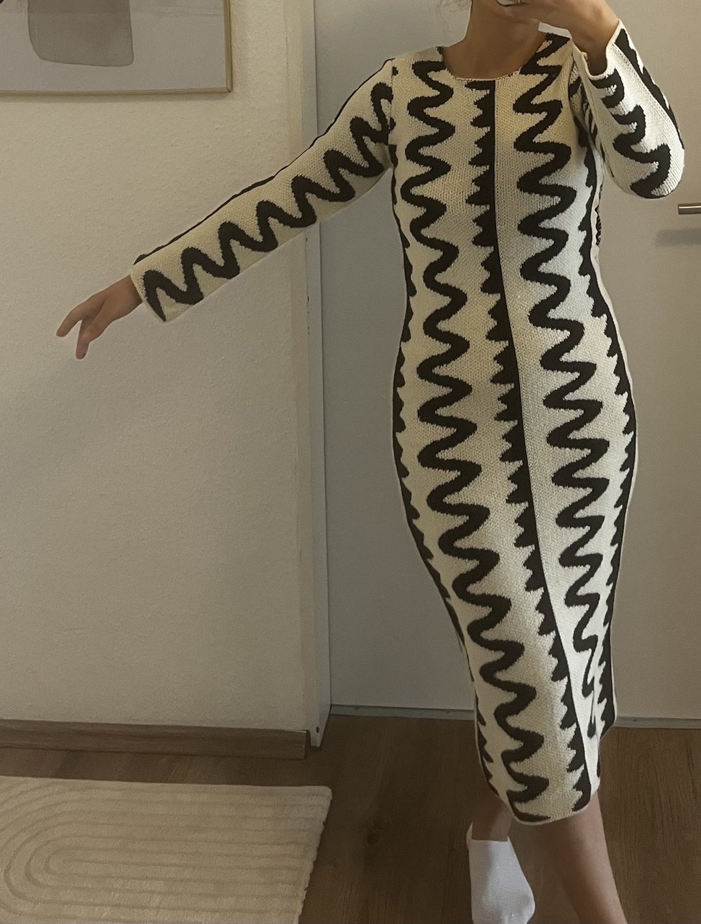 Strickkleid mit offenen Seiten