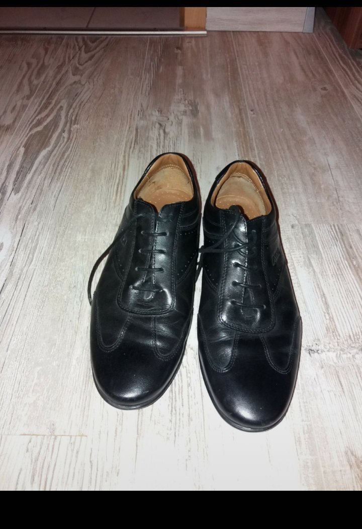 Elegante Herrenschuhe 