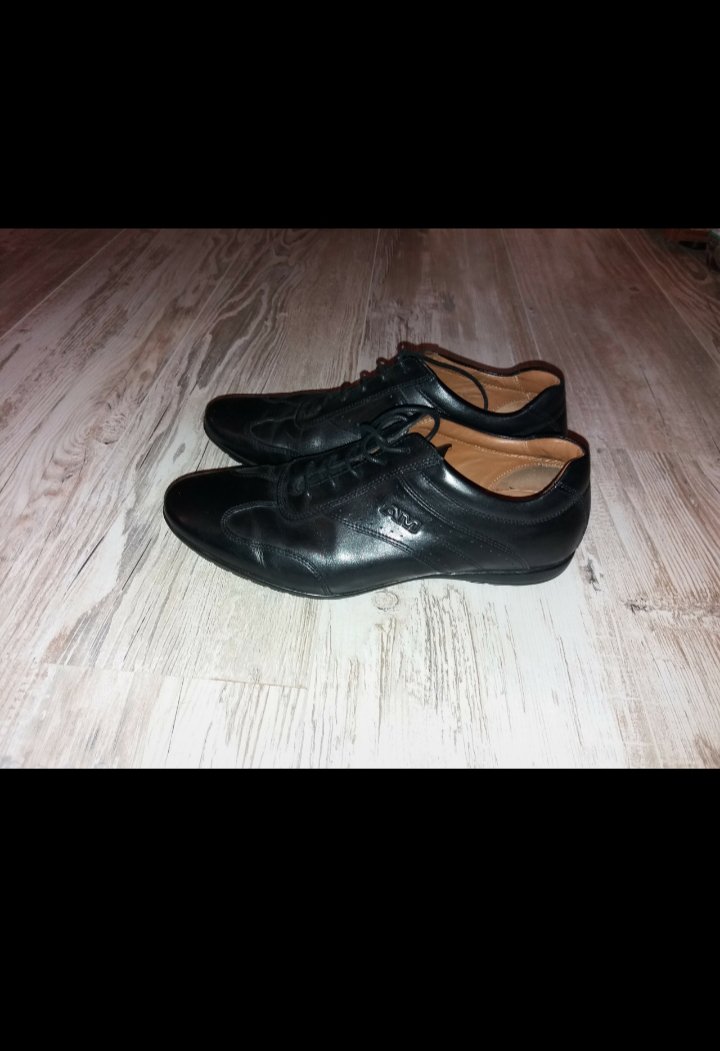 Elegante Herrenschuhe 