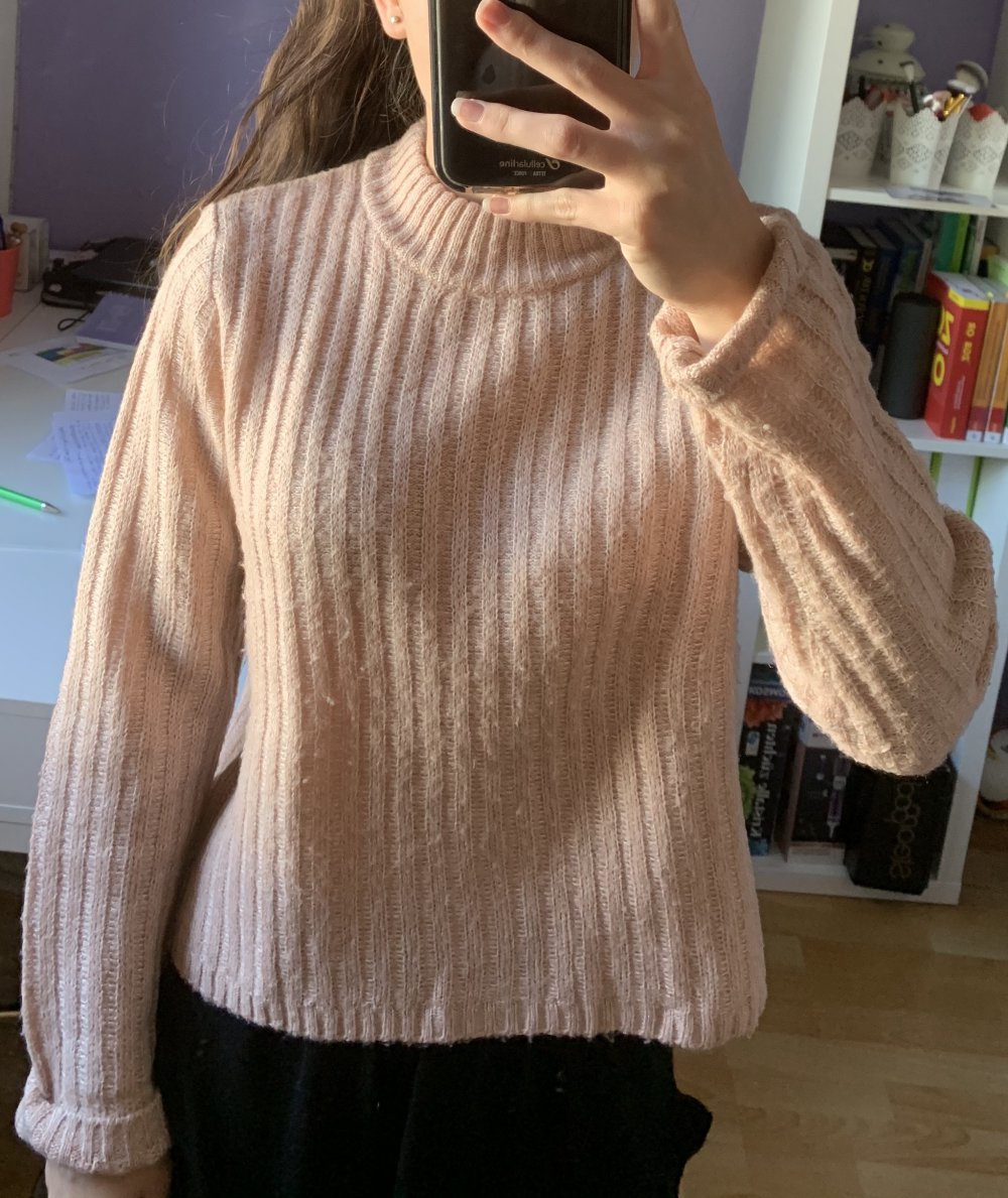 Rosa Pullover H&M