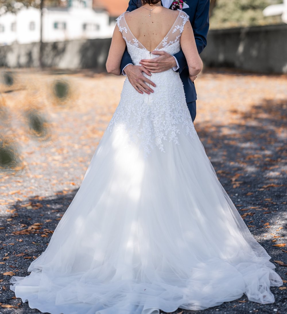 Brautkleid