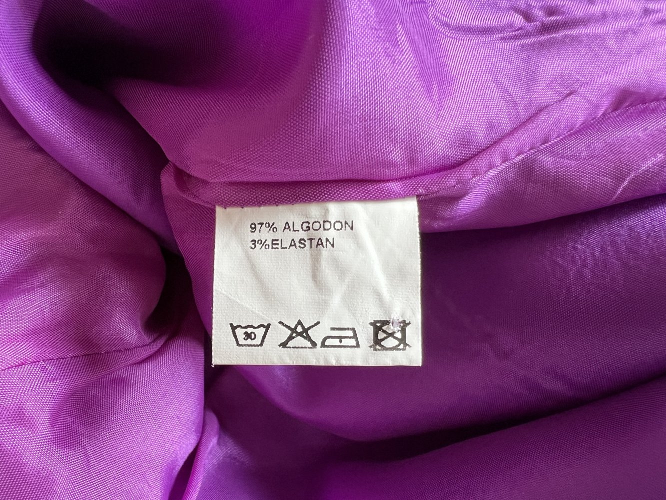 Elegante Etuikleider Größe 38 M