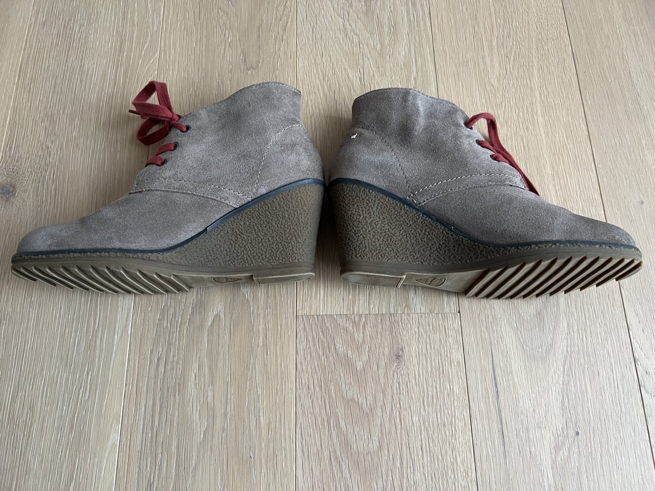 Tamaris Keilstiefletten in Wildlederoptik Größe 37