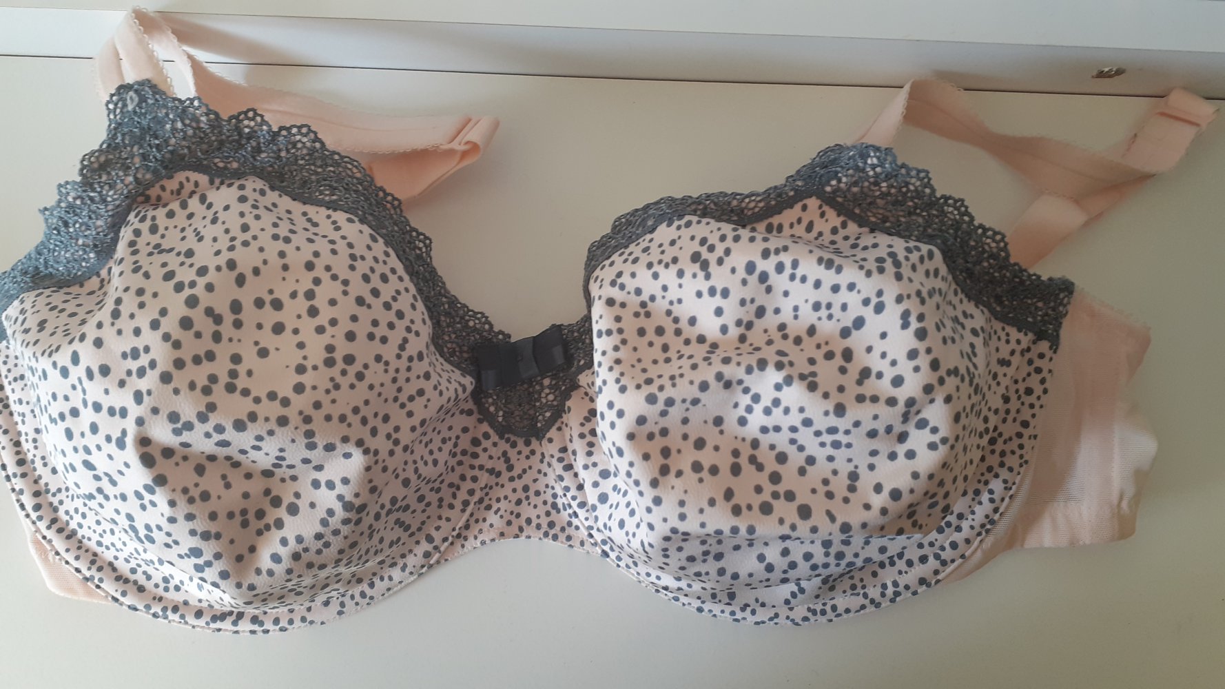 BH von Triumph, Bügel-BH 80D