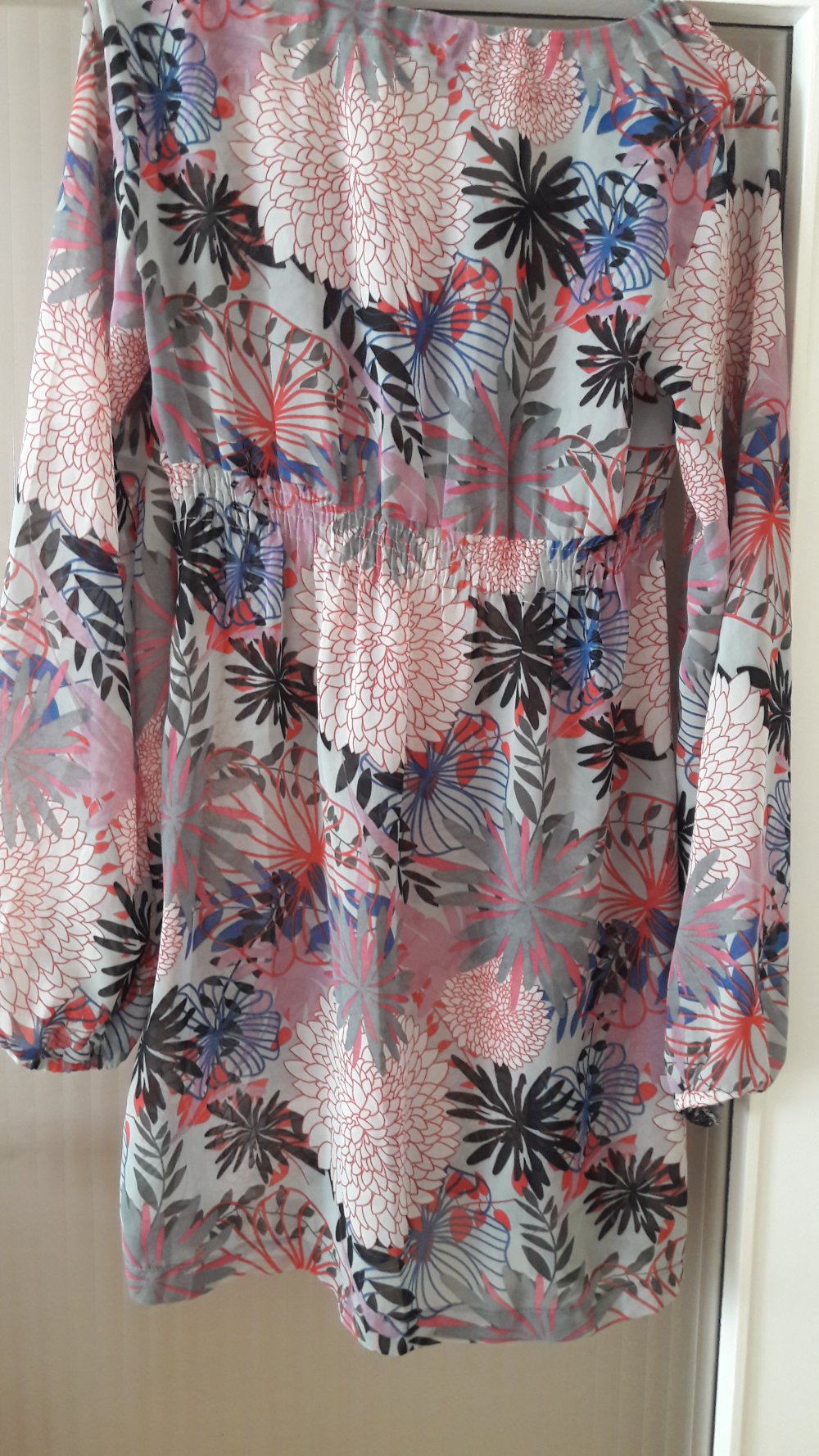 Kleidchen oder auch als Tunika oder Bluse tragbar