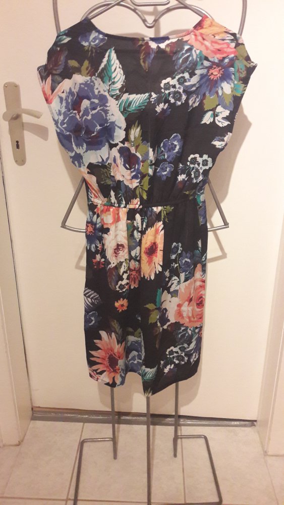 Sommerkleid luftig schwarz / bunt mit Blumenmuster Gr.36