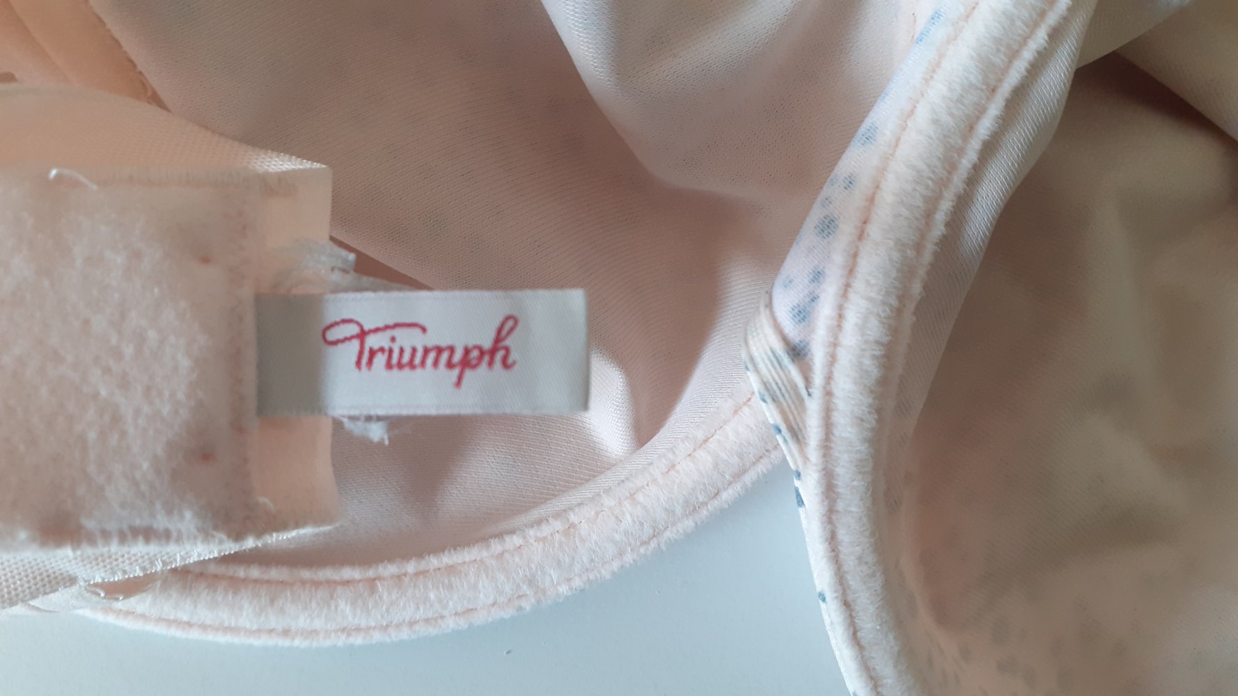 BH von Triumph, Bügel-BH 80D