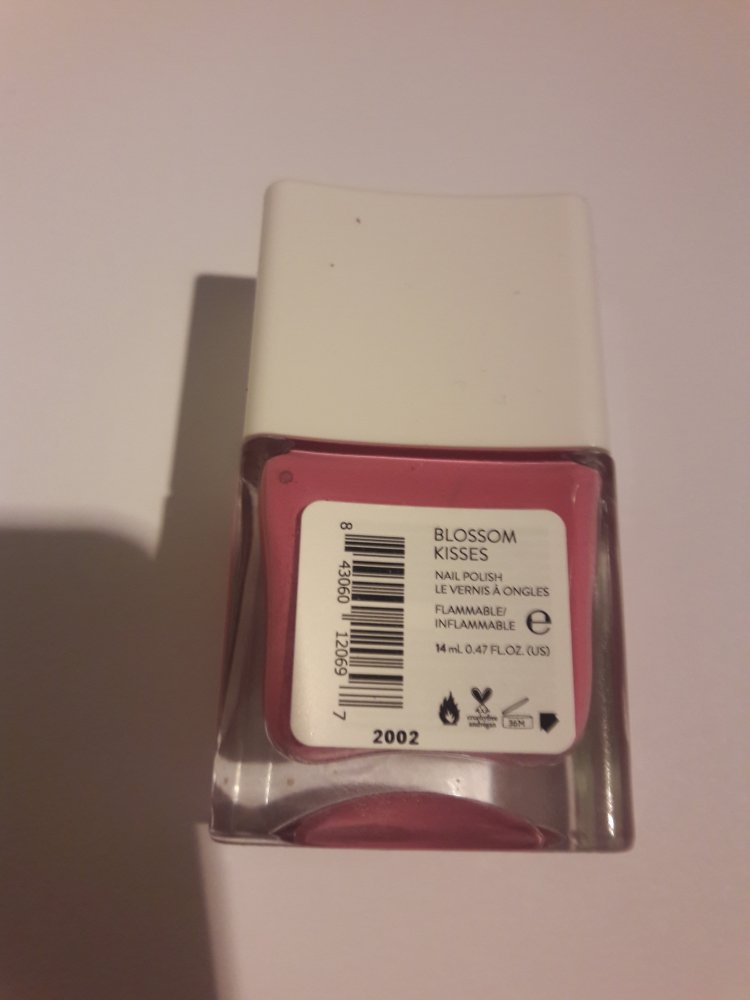 Nagellack be your nails inc. Farbe Blossom Kisses