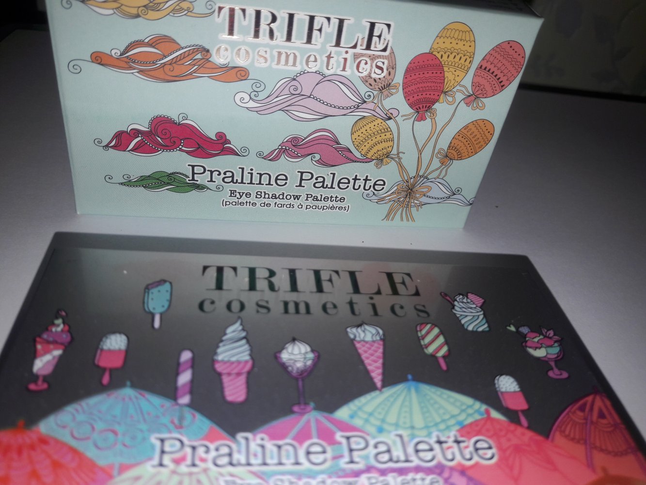 Trifle Cosmetics Praline Eyeshaddow Palette soft caramel