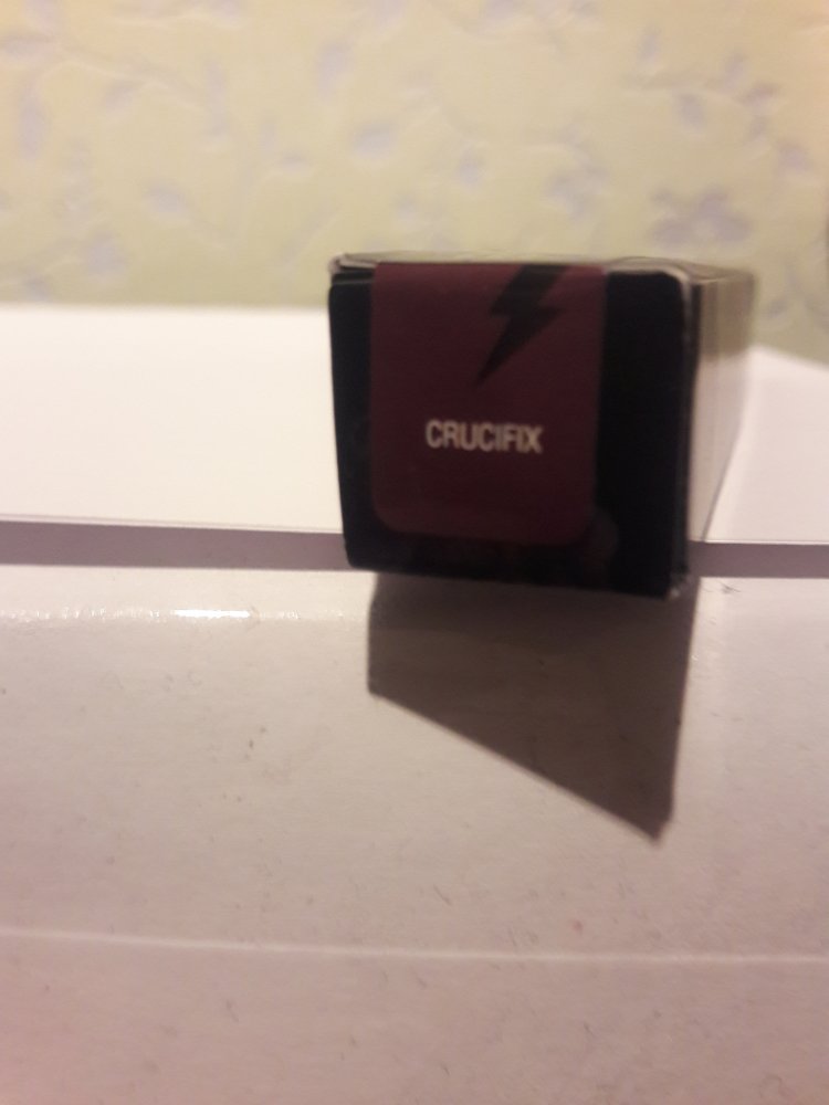 Kat von D Everlasting Liquid Lipstick Crucifix