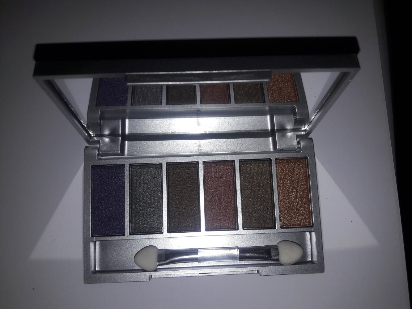 Trifle Cosmetics Praline Eyeshaddow Palette soft caramel