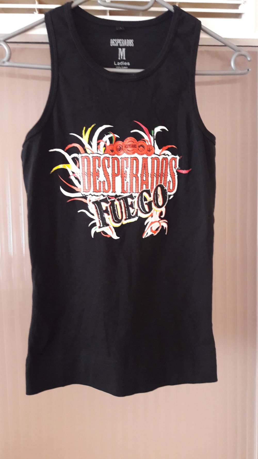  Cooles Top Grundfarbe schwarz 