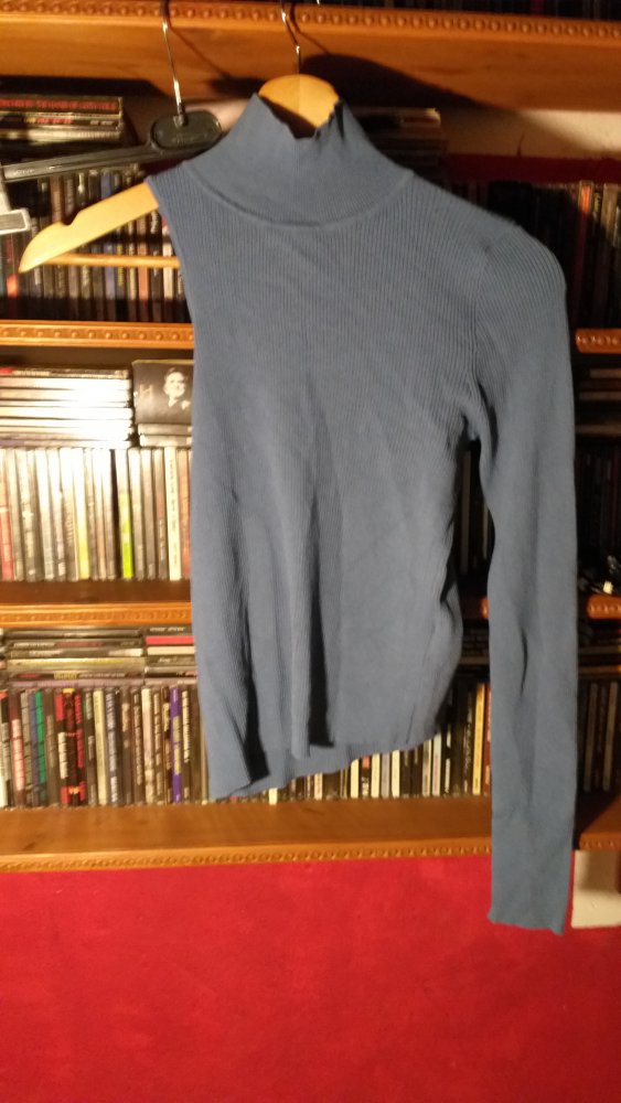 Zara OneShoulder Shirt S