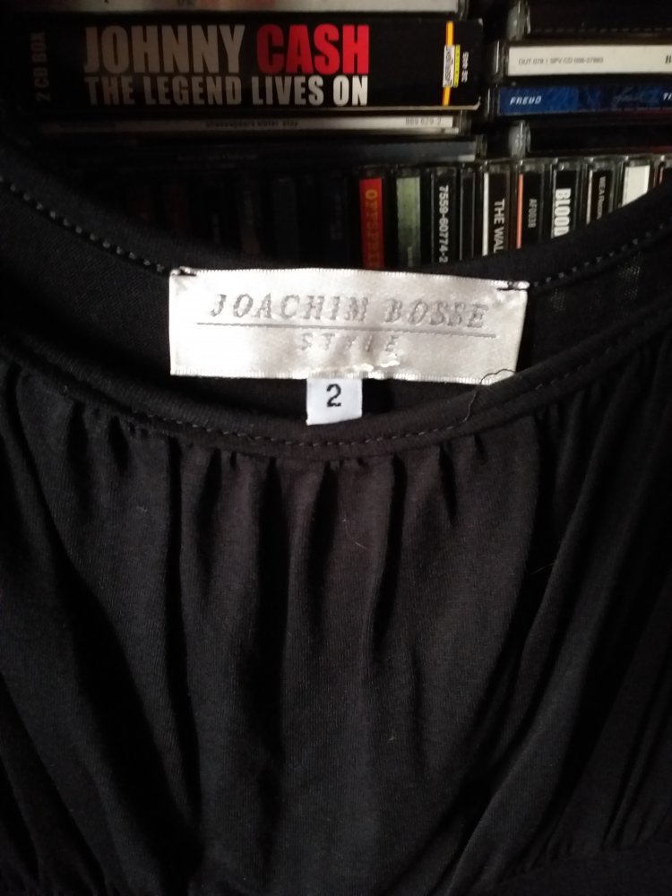 Schwarzes Sommerkleid 