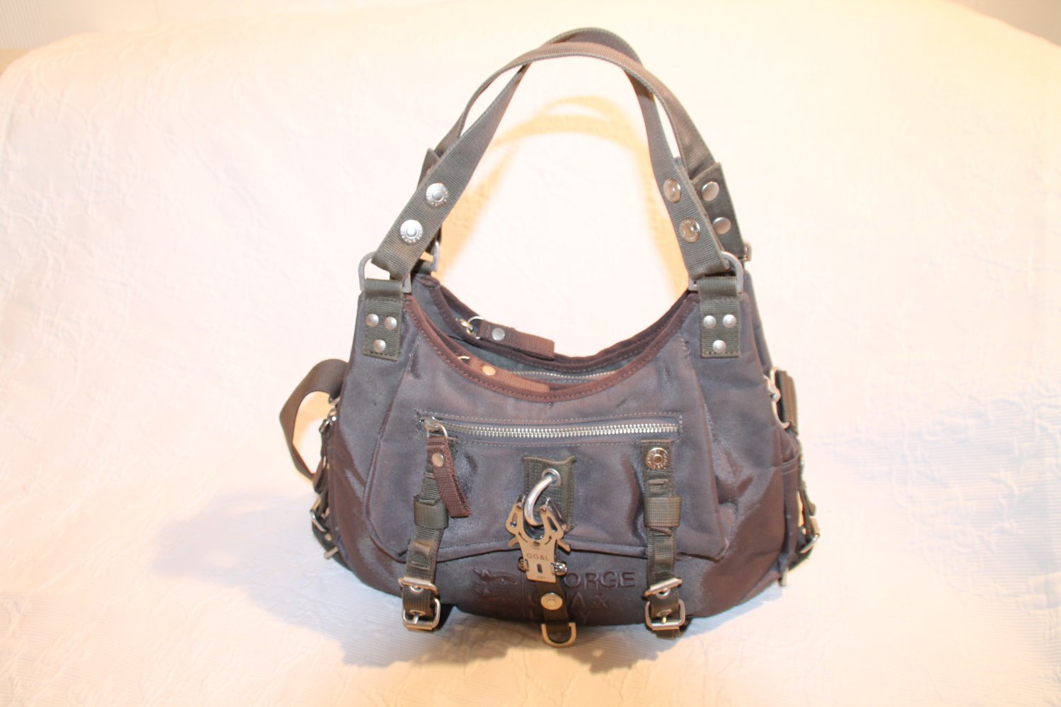 George Gina & Lucy GGL Handtasche grau braun Schlamm Mos Cowgirl mit Schultergürtel