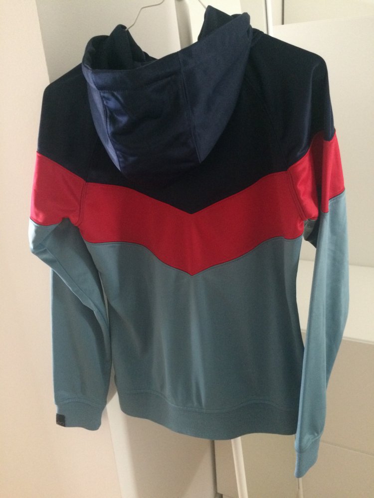 Sportjacke, Kapuzenjacke, Trainingsjacke