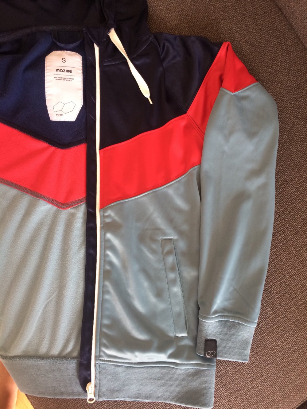 Sportjacke, Kapuzenjacke, Trainingsjacke