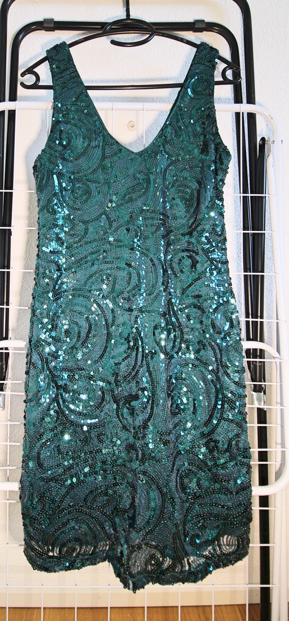 Forever 21 green sequin dress / grünes Paillettenkleid / robe verte à paillettes / abito verde paillettes