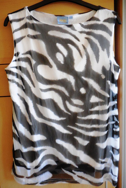 Eleganz und ein Hingucker, Damen Top