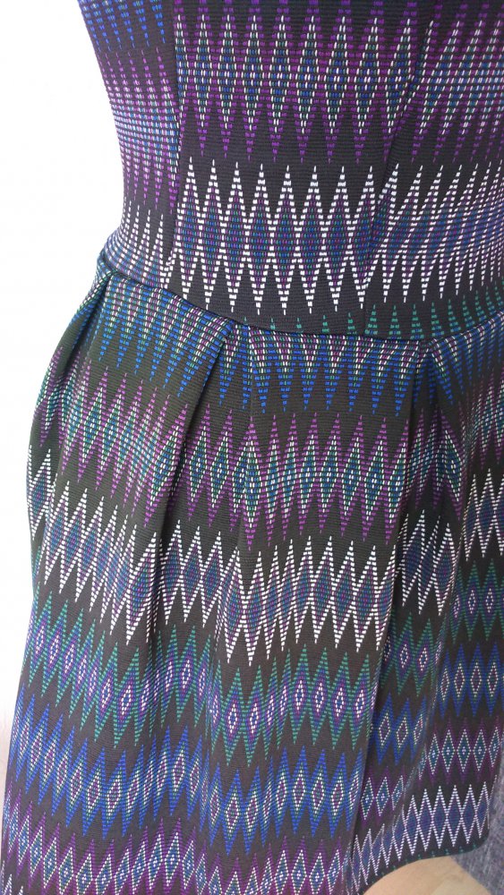 Schulterloses Ethnokleid Gr. 38