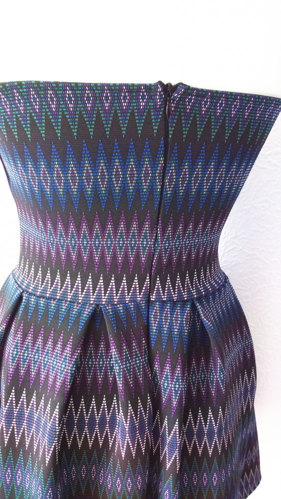 Schulterloses Ethnokleid Gr. 38