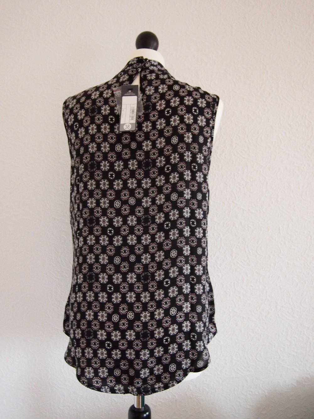 C&A Yessica Bluse, ärmellos, Gr. 38