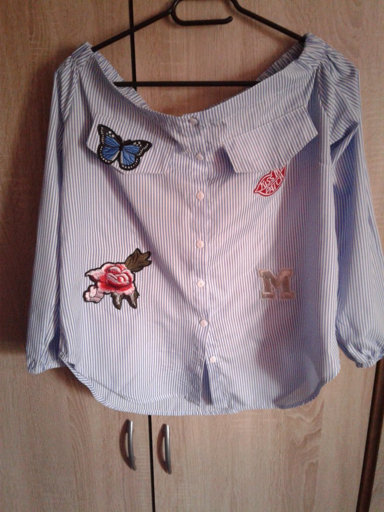 Bluse Gr. S Blau /Weiß