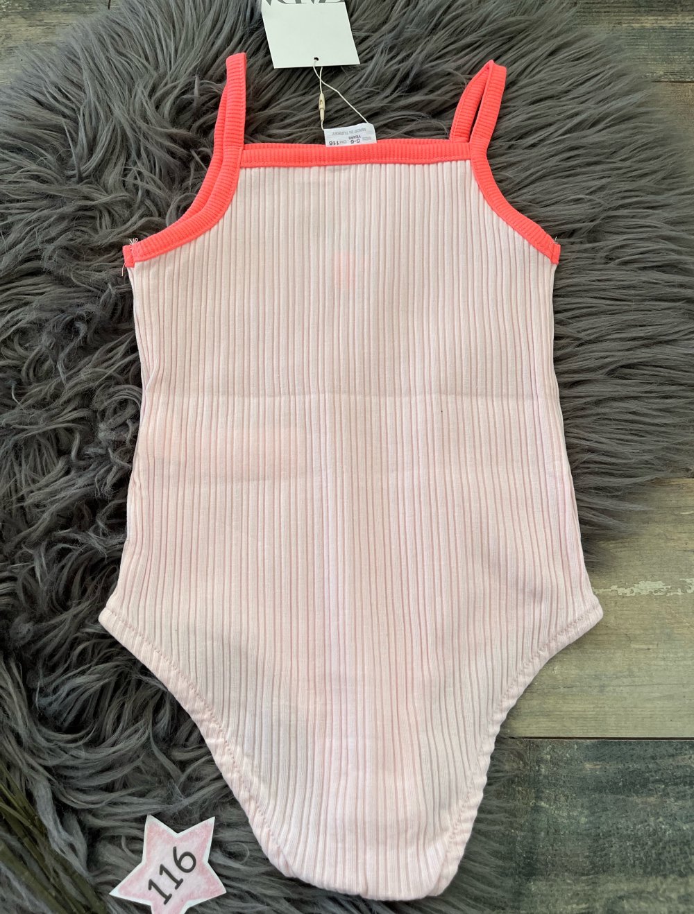 gerippter Mädchen Trägerbody von Zara Größe 116 neu