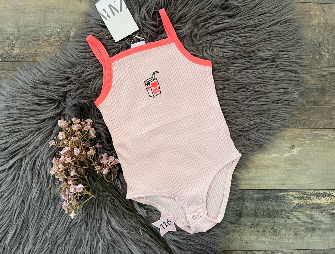 gerippter Mädchen Trägerbody von Zara Größe 116 neu