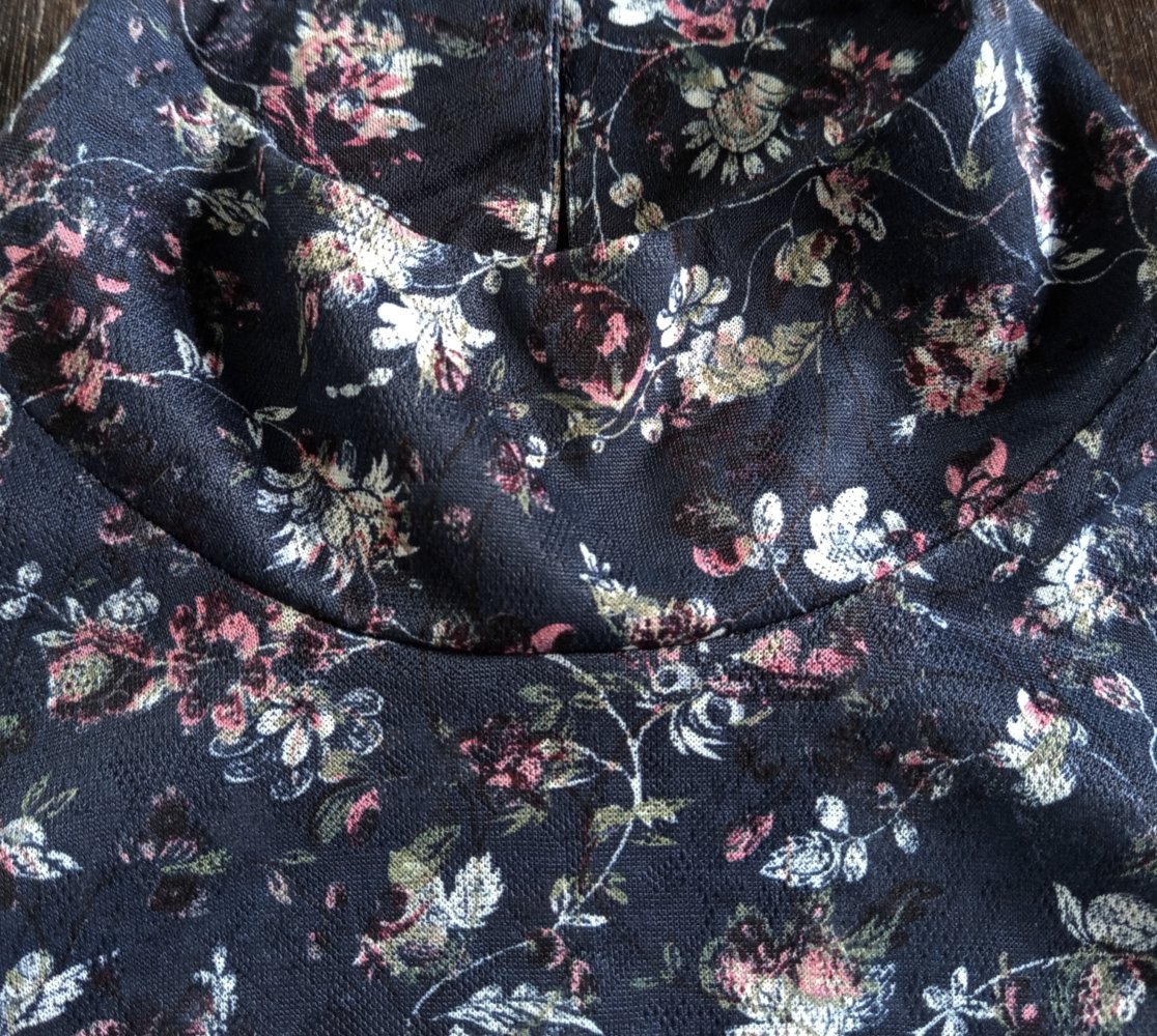 Langärmeliges Blusenshirt mit Turtleneck 