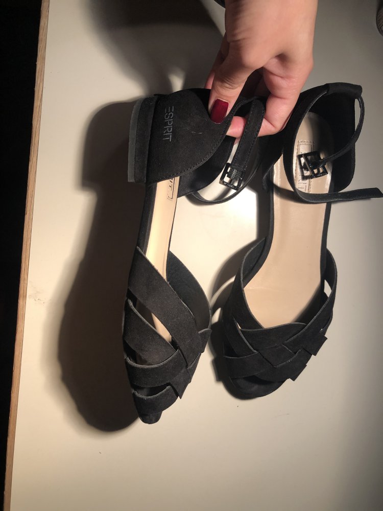 Schicke Esprit Damenschuhe 