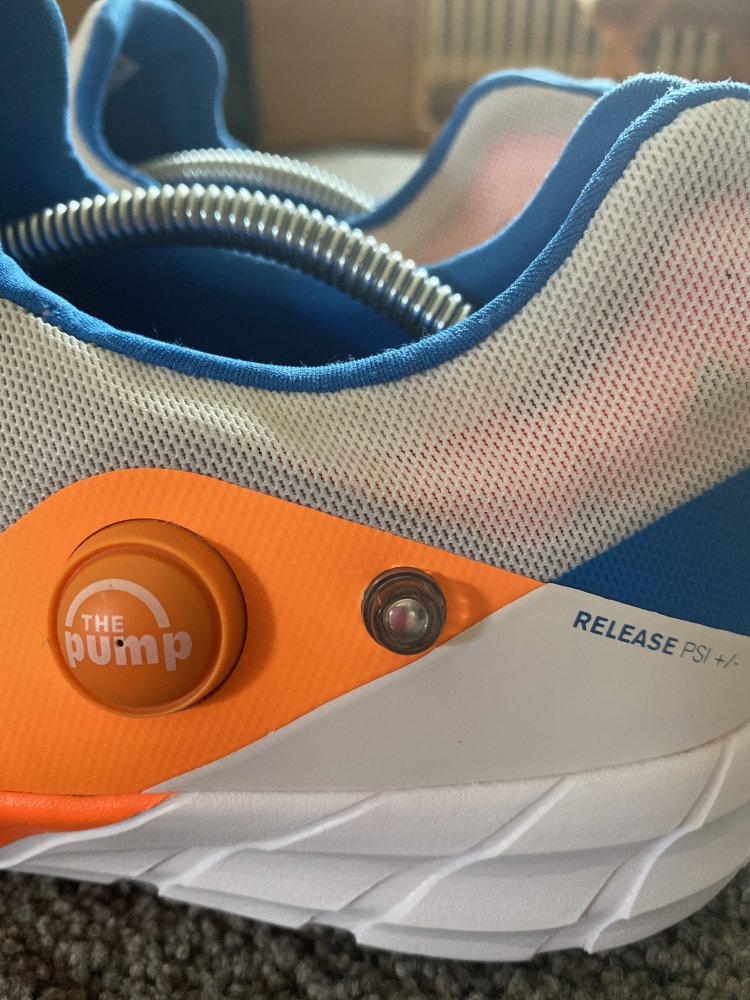 Reebok „The Pump“