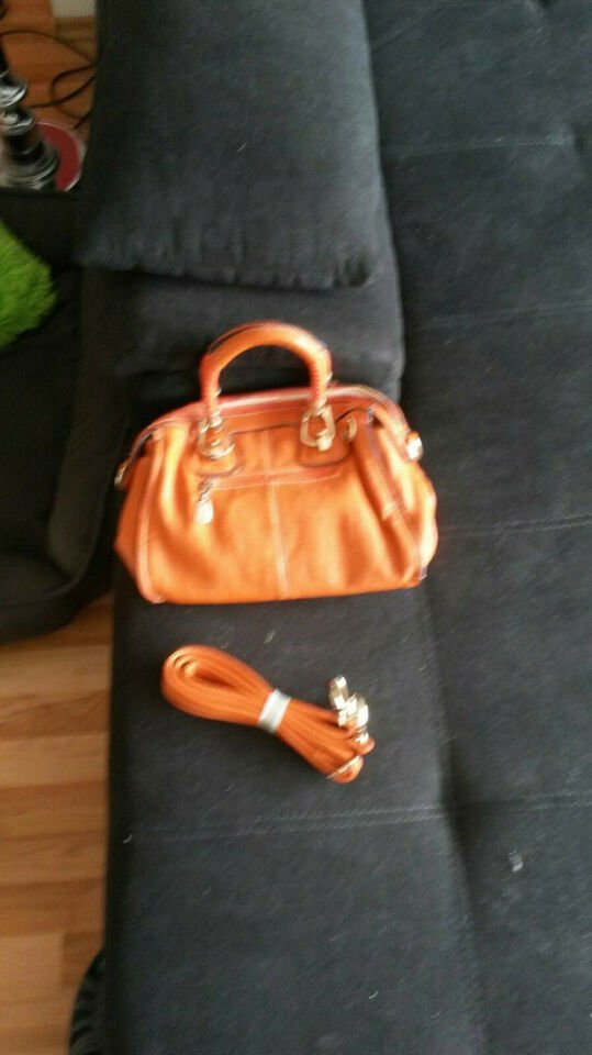 Handtasche