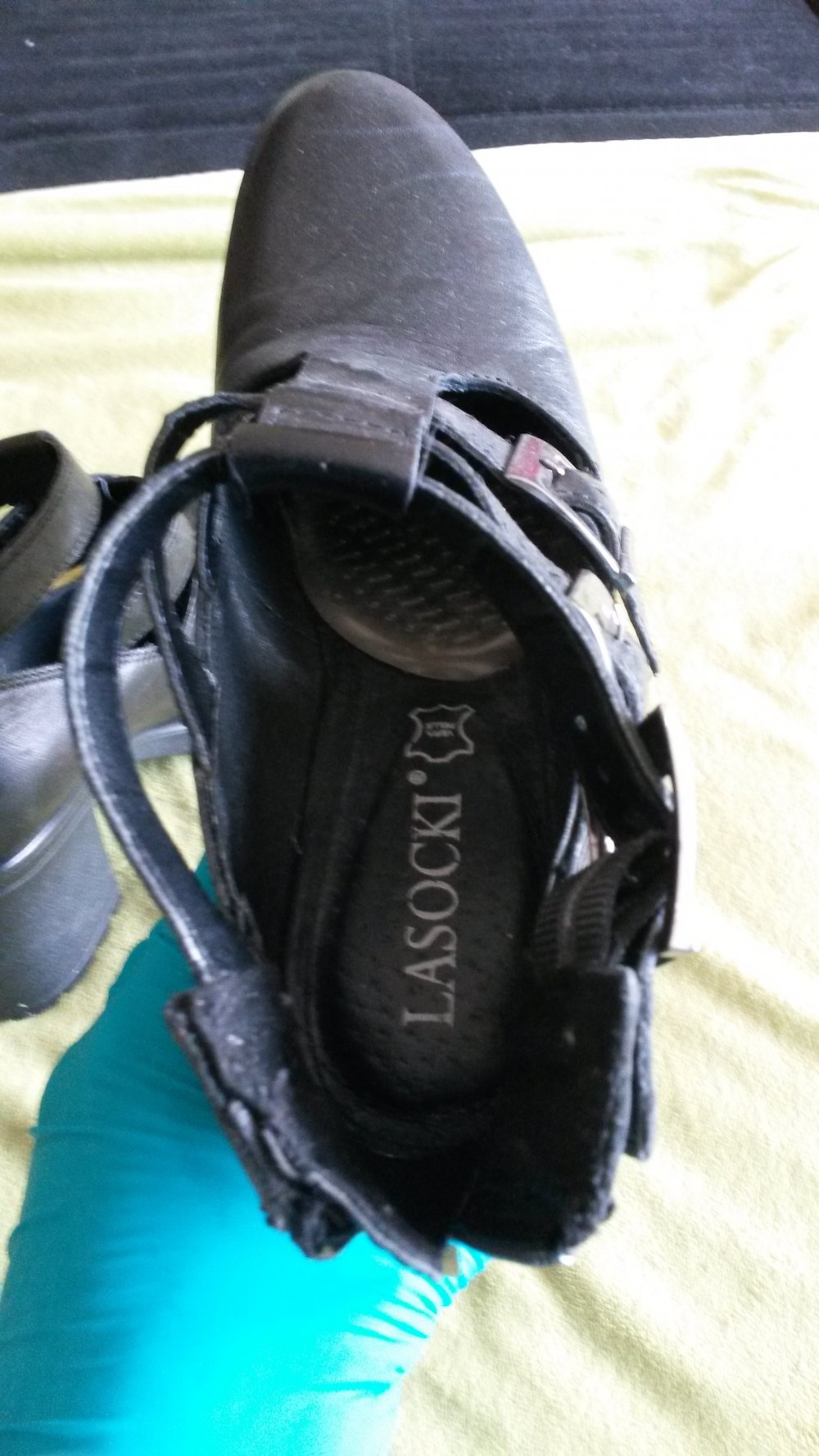 Damenschuhe - Größe 35