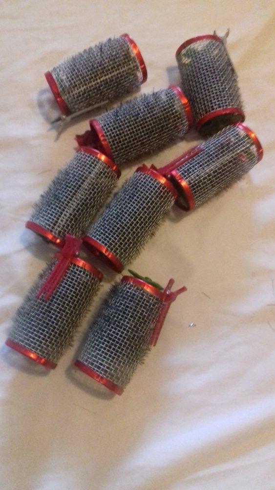 8 Lockenwickler € 4,--(Durchmesser ca. 3,5 cm)