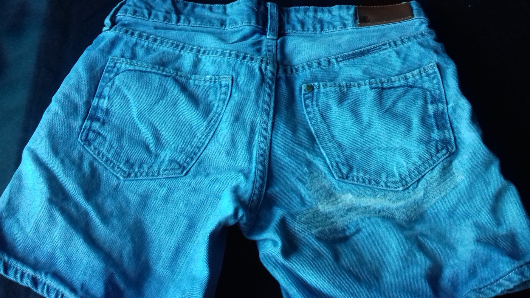 Jeansshort von H&M Gr. 152 € 2,--