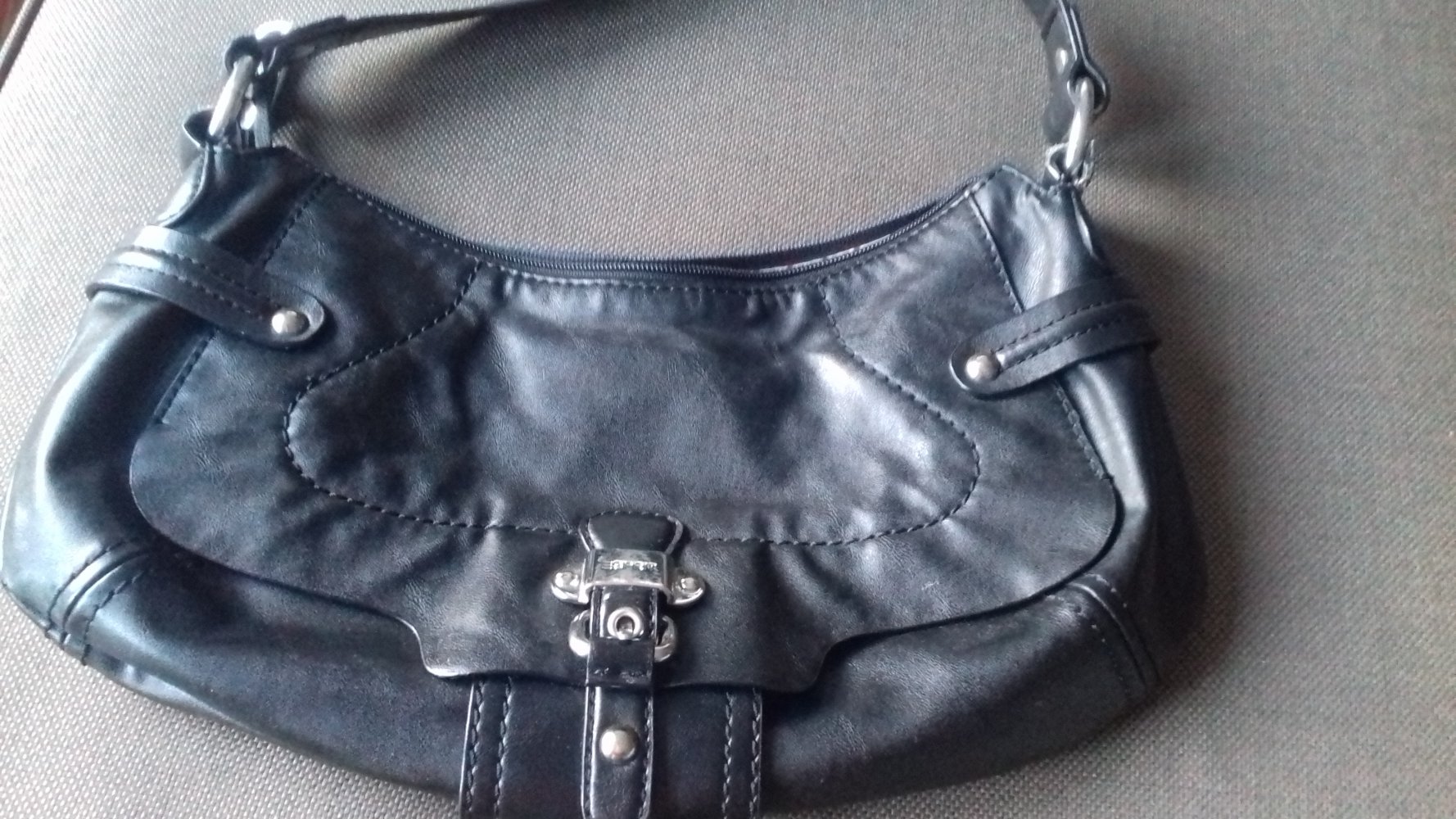 tolle kleine Handtasche von Esprit € 8,--