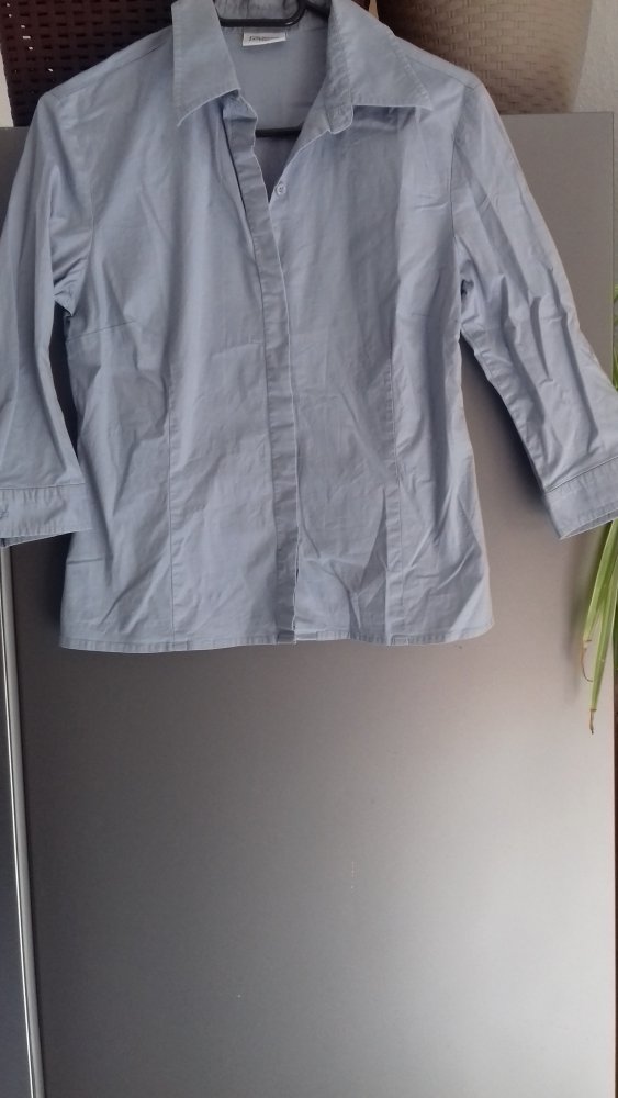 schöne Bluse in rauchblau von Stefanel Gr. 38 € 10,--