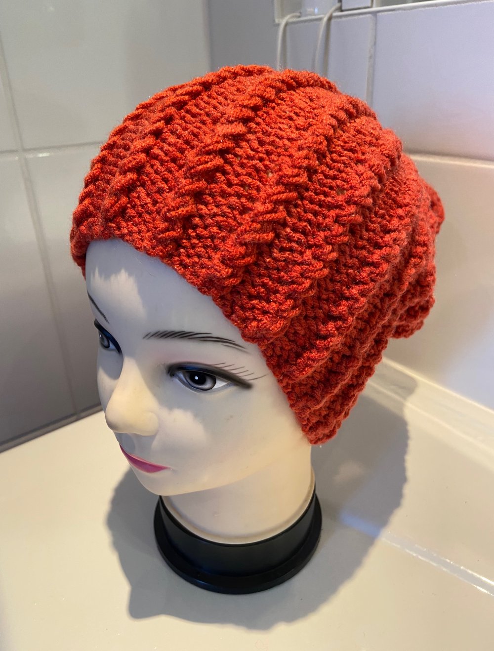 Mütze rot/braun neu