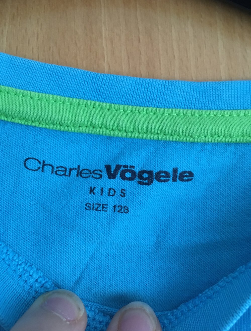 Tshirt von charles Vögele