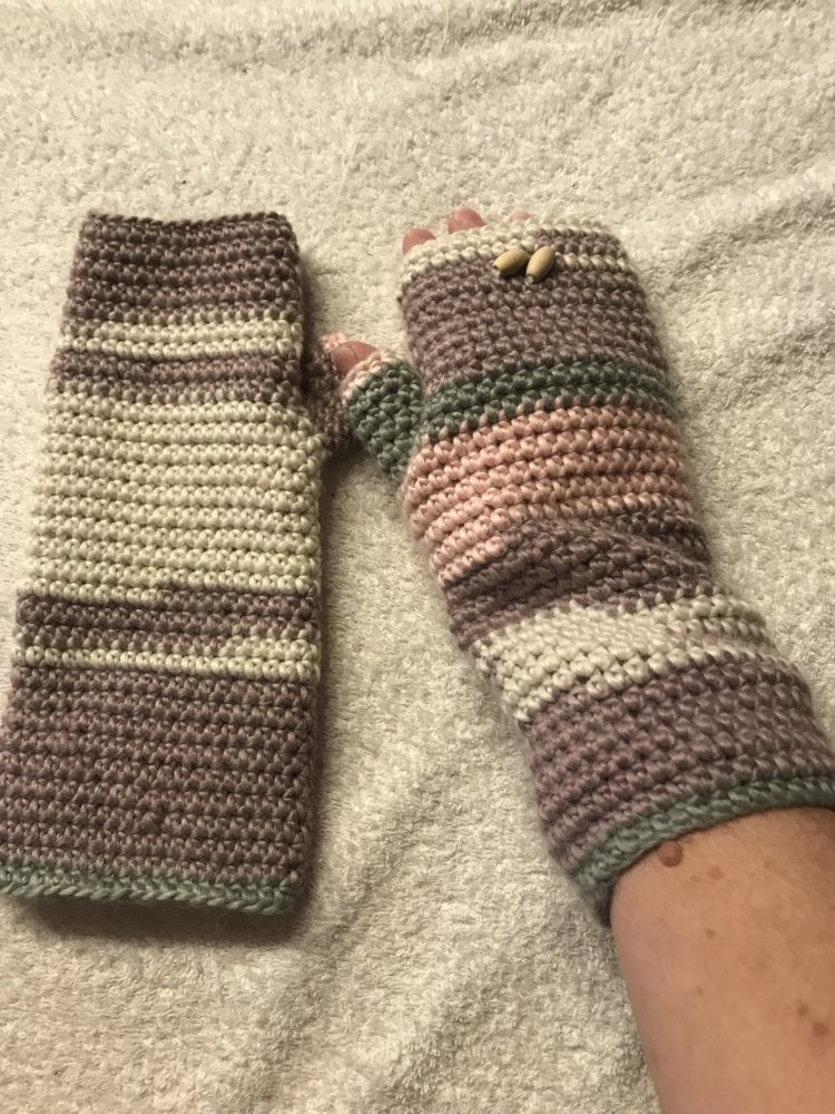 Handschuhe Stulpen neu