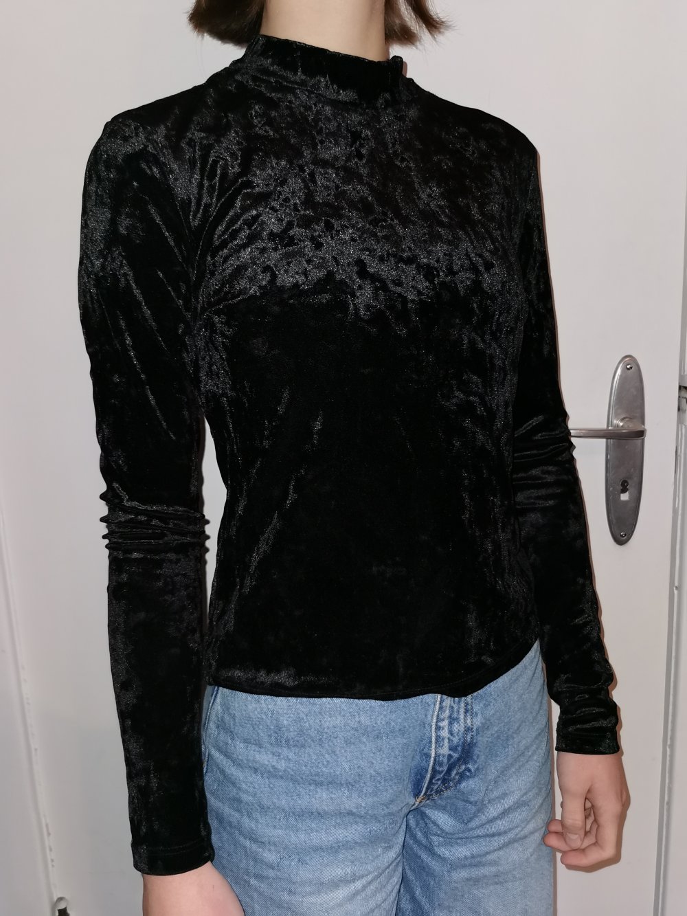 Langärmeliges Samtshirt schwarz