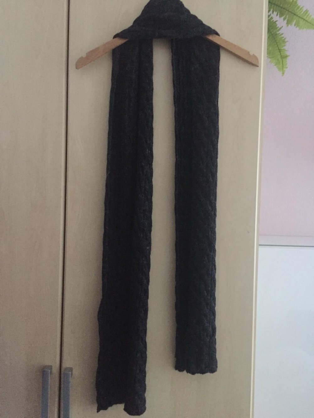 Damen Winter Strickschal neuwertig 