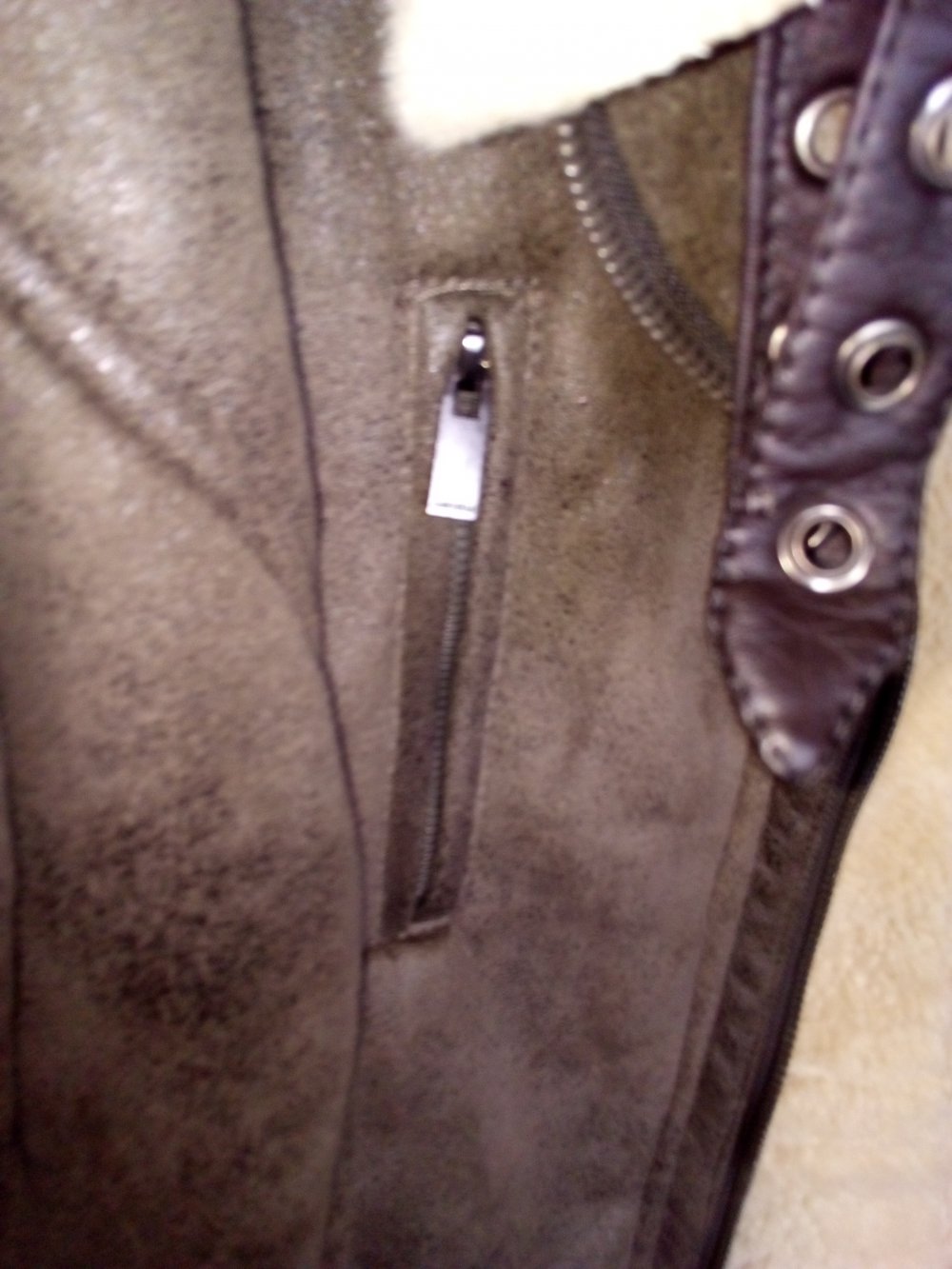 Smarte Lederjacke mit Fell