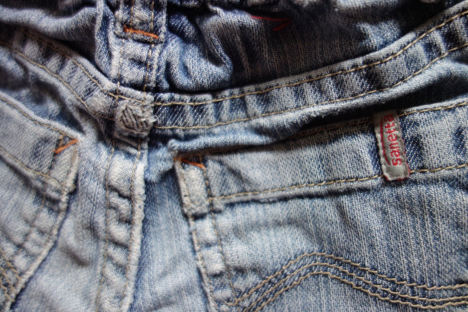 Jeansrock sanetta upcycling handmade hellblau rot 80