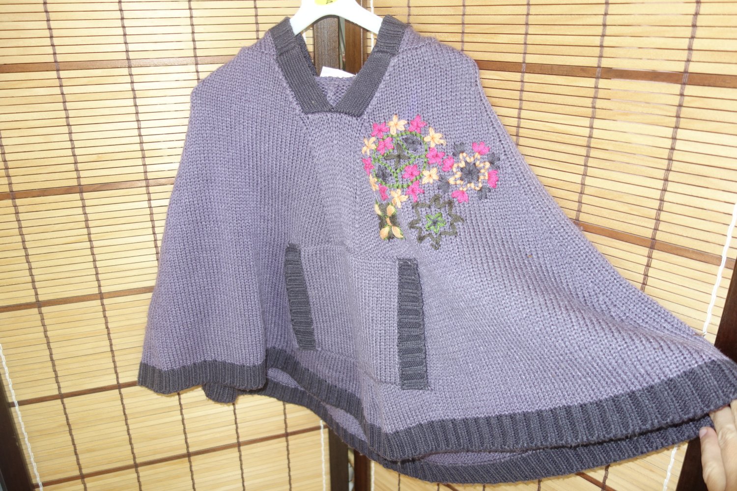 Poncho lila strick Hans flieder Blumen 110/116